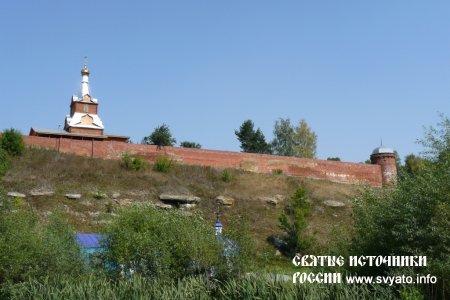 Родник, cвятой источник иконы Богородицы «Живоносный источник» город Елец Родник, cвятой источник иконы Богородицы «Живоносный источник» город Елец