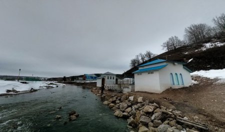 Родник, святой источник Табынской иконы Божией Матери село Курорта Родник, святой источник Табынской иконы Божией Матери село Курорта