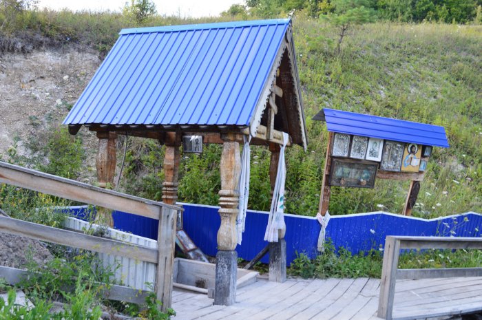 Родник «Семь колодцев», святой источник Покрова Пресвятой Богородицы деревня Чернавка Родник «Семь колодцев», святой источник Покрова Пресвятой Богородицы деревня Чернавка