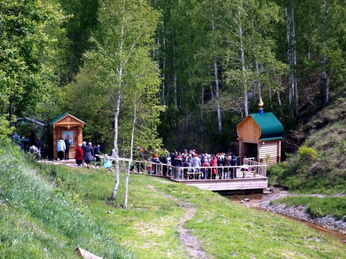 Родник «Святой ключ», святой источник у села Сорочий Лог Родник «Святой ключ», святой источник у села Сорочий Лог