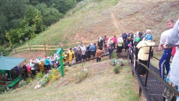 Родник, святой источник равноапостольного князя Владимира село Войкино Родник, святой источник равноапостольного князя Владимира село Войкино